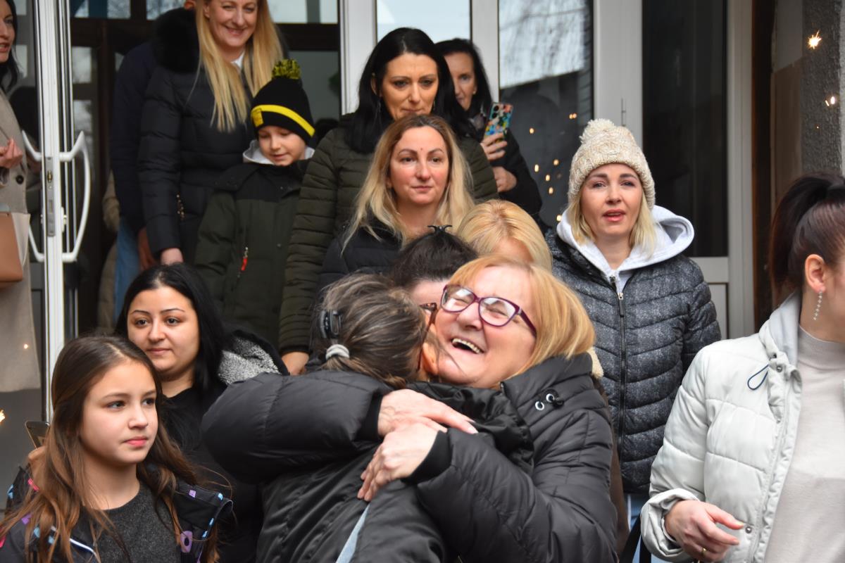 Iznenadili je foto s.u..JPG