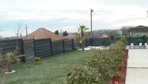 Ovako izgleda Borina vikendica