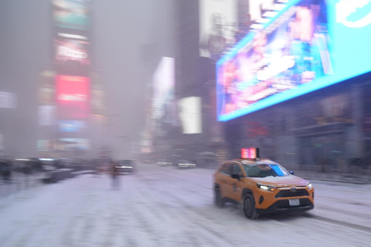 Njujork snežna oluja