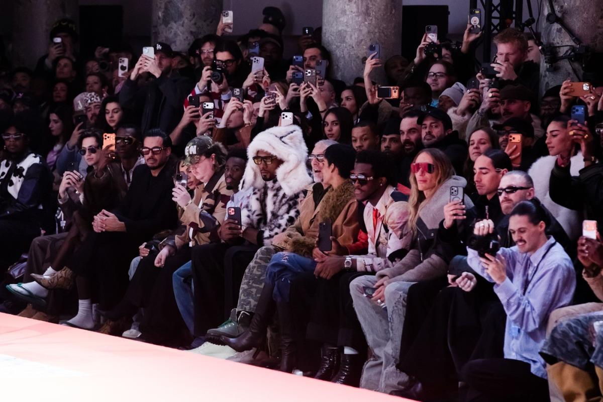 Vensan Kasel i Nara Baptisti na modnom šouu Outside the Box u Parizu