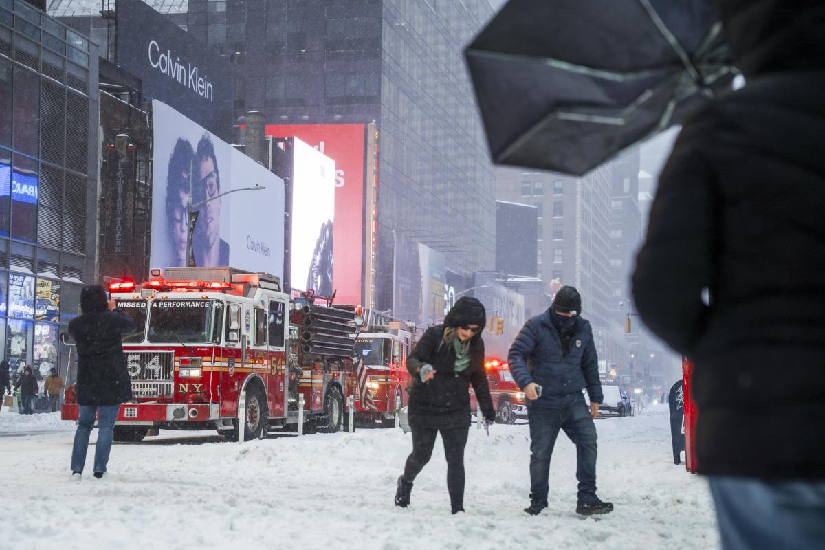 Amerika snežna mećava (2).jpg