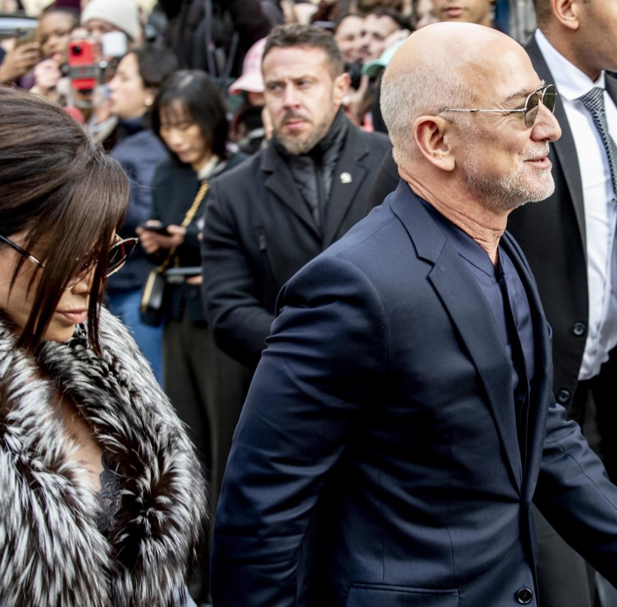 Loren Sančez i Džef Bezos na nedelji mode u Parizu