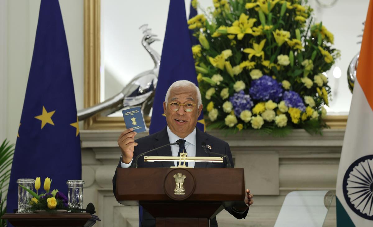 Indija01 EPA Rajat Gupta.jpg