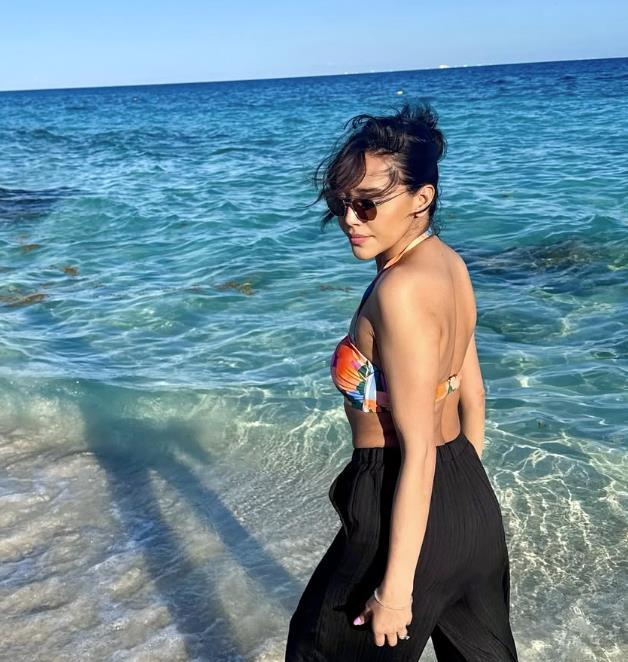 Andrea Andrade – misica iz Kalifornije (2).png