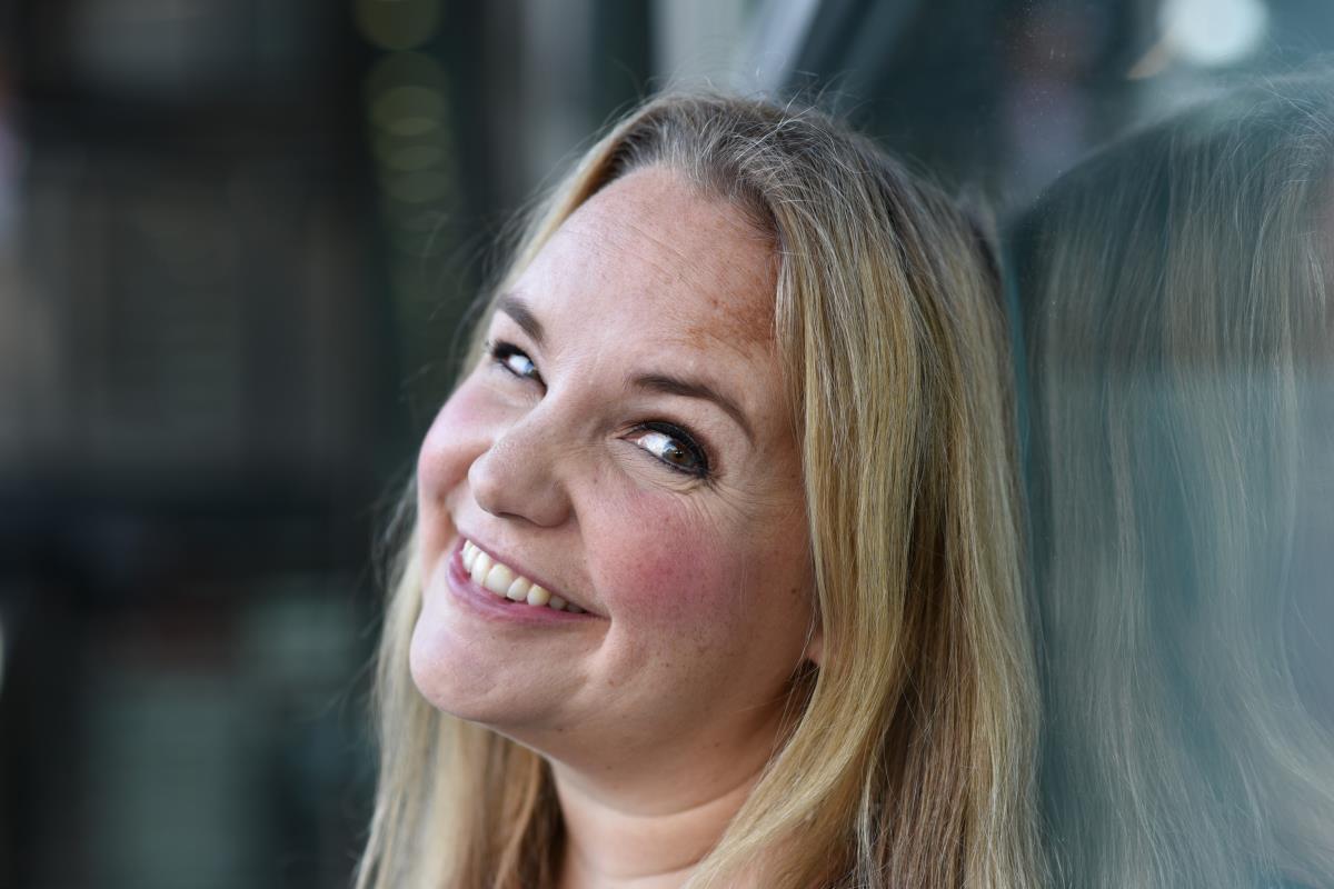 Ejmi Abrahamson napisala knjigu o ljubavi sa beskućnikom