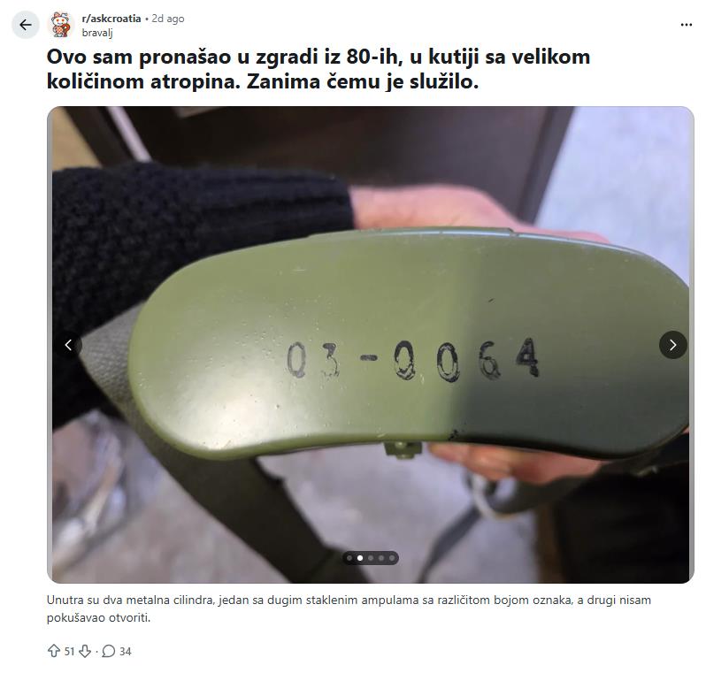 Neobičan vojni komplet iz osamdesetih sa staklenim ampulama i atropinom pronađen u stambenoj zgradi (2).png