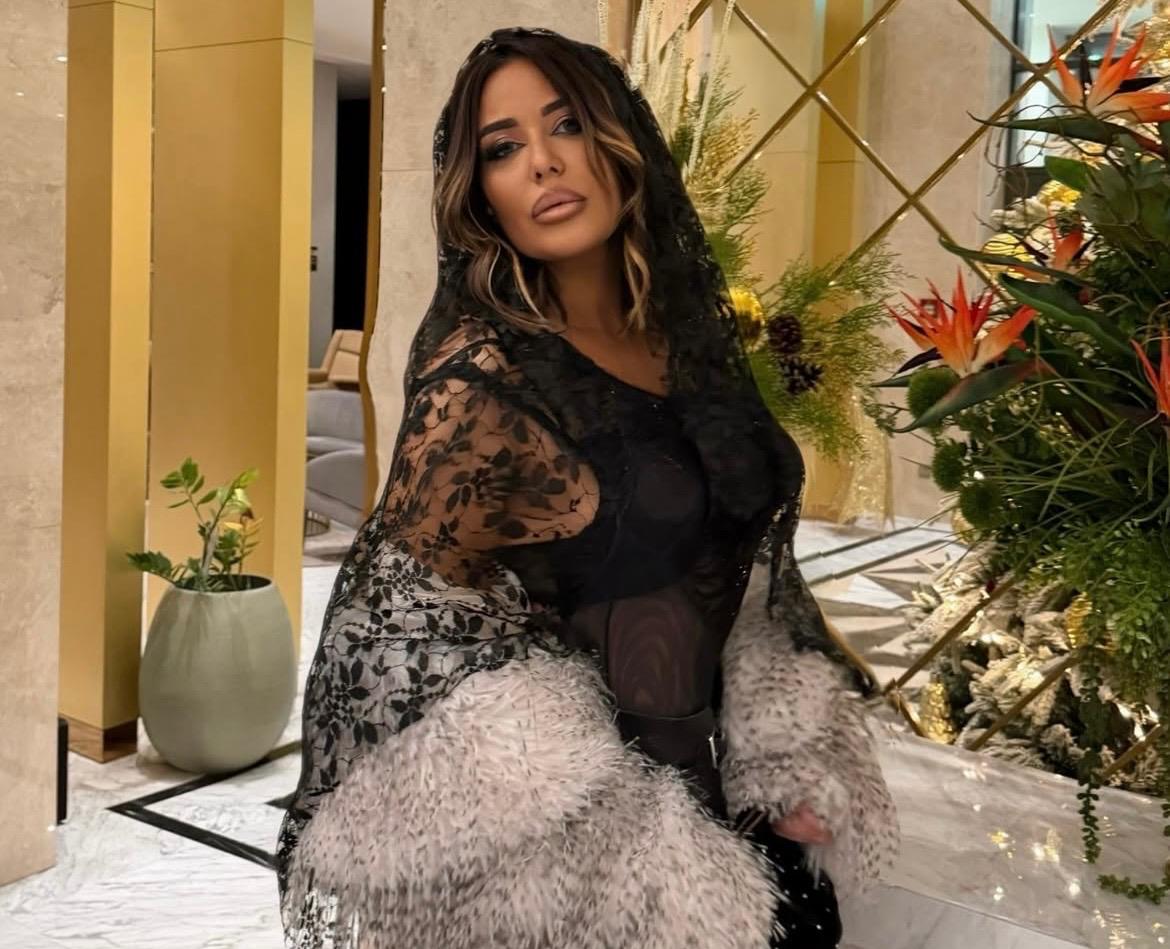 Ana Nikolic (5).jpeg