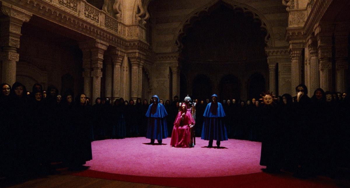 film Širom zatvorenih očiju