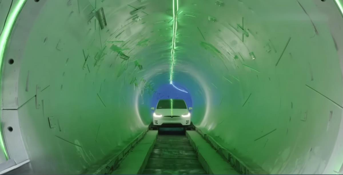 Tesla tunel 4.jpg