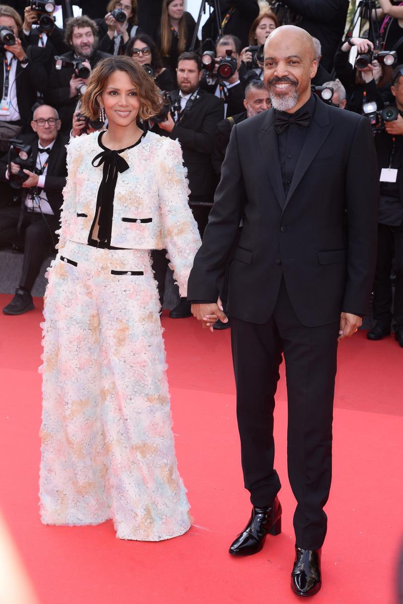 Hale Beri sa verenikom Vanom Hantom