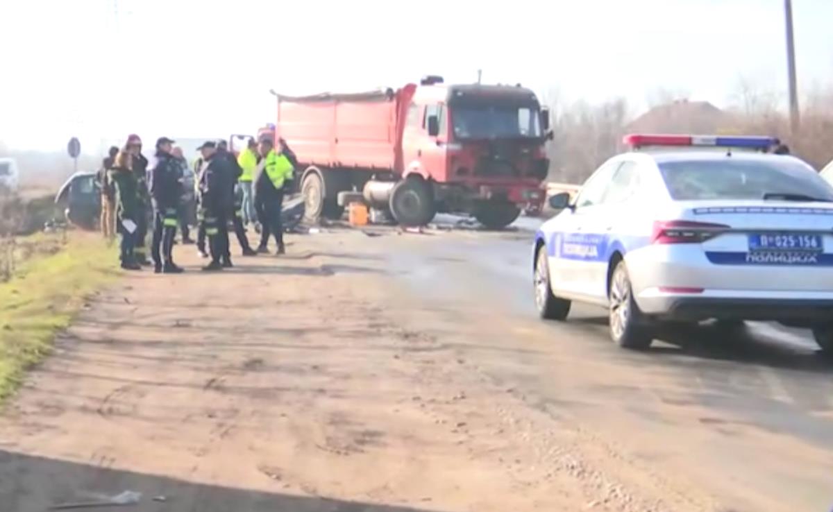 saobraćajna nesreća (1).png