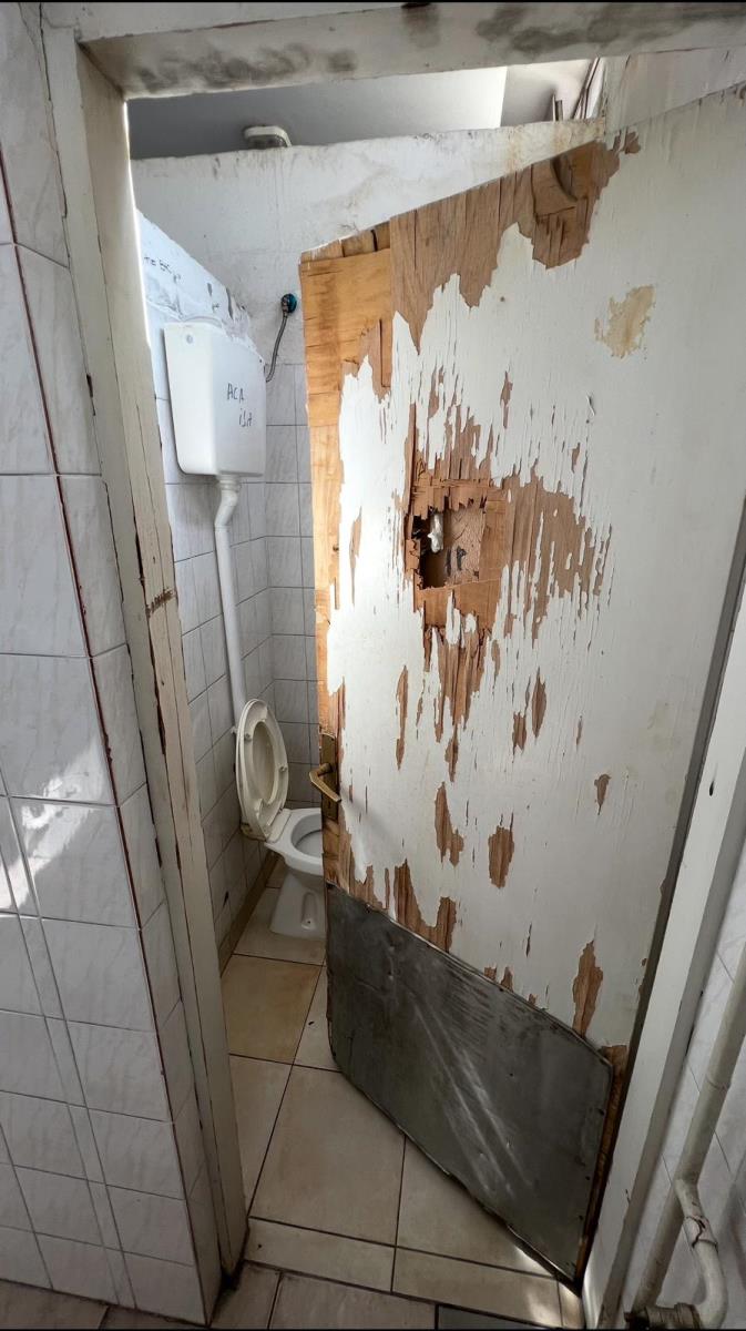 Gimnazija u Mladenovcu pre i posle (6).jpeg