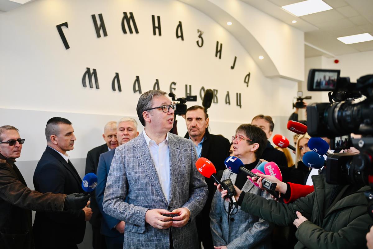 Aleksandar Vučić (6).jpeg