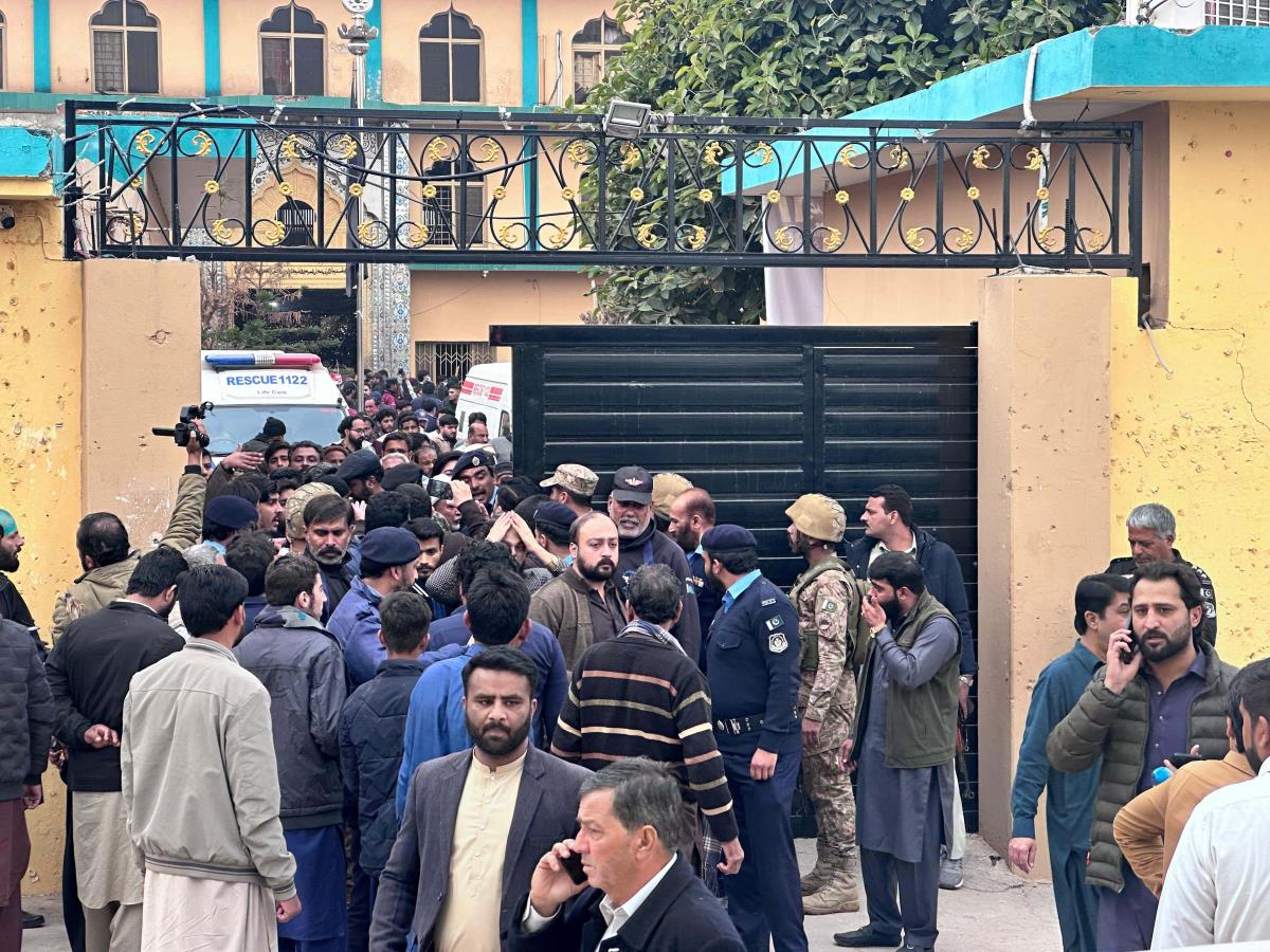 Pakistan05 EPA Sohail Shahzad.jpg