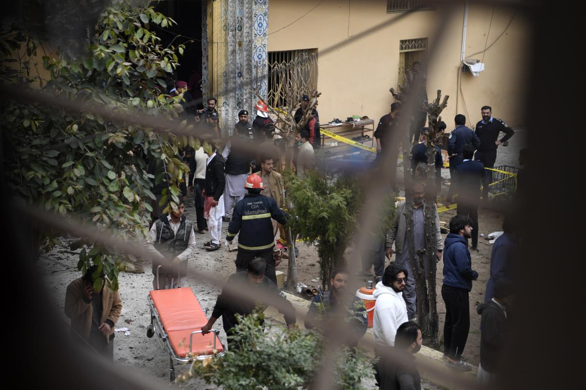 Pakistan02 EPA Sohail Shahzad.jpg