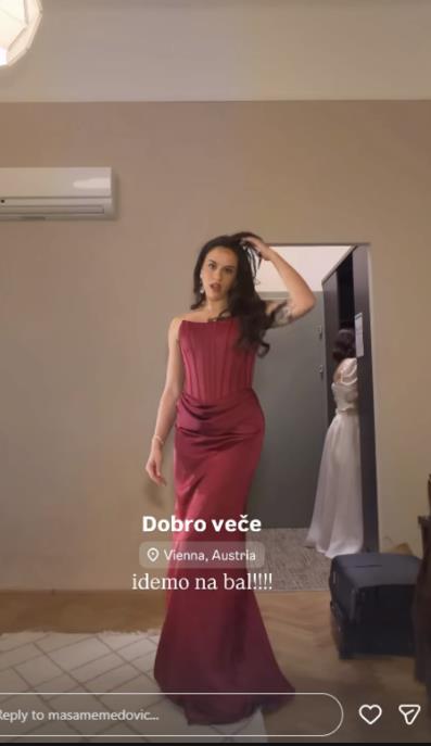Maša Memedović u elegantvoj smeloj haljini