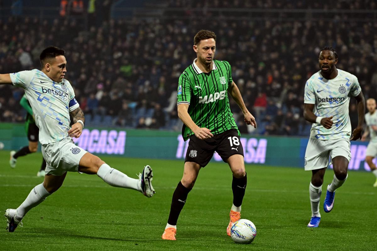 Nemanja Matić, Sasuolo, Inter, Serija A