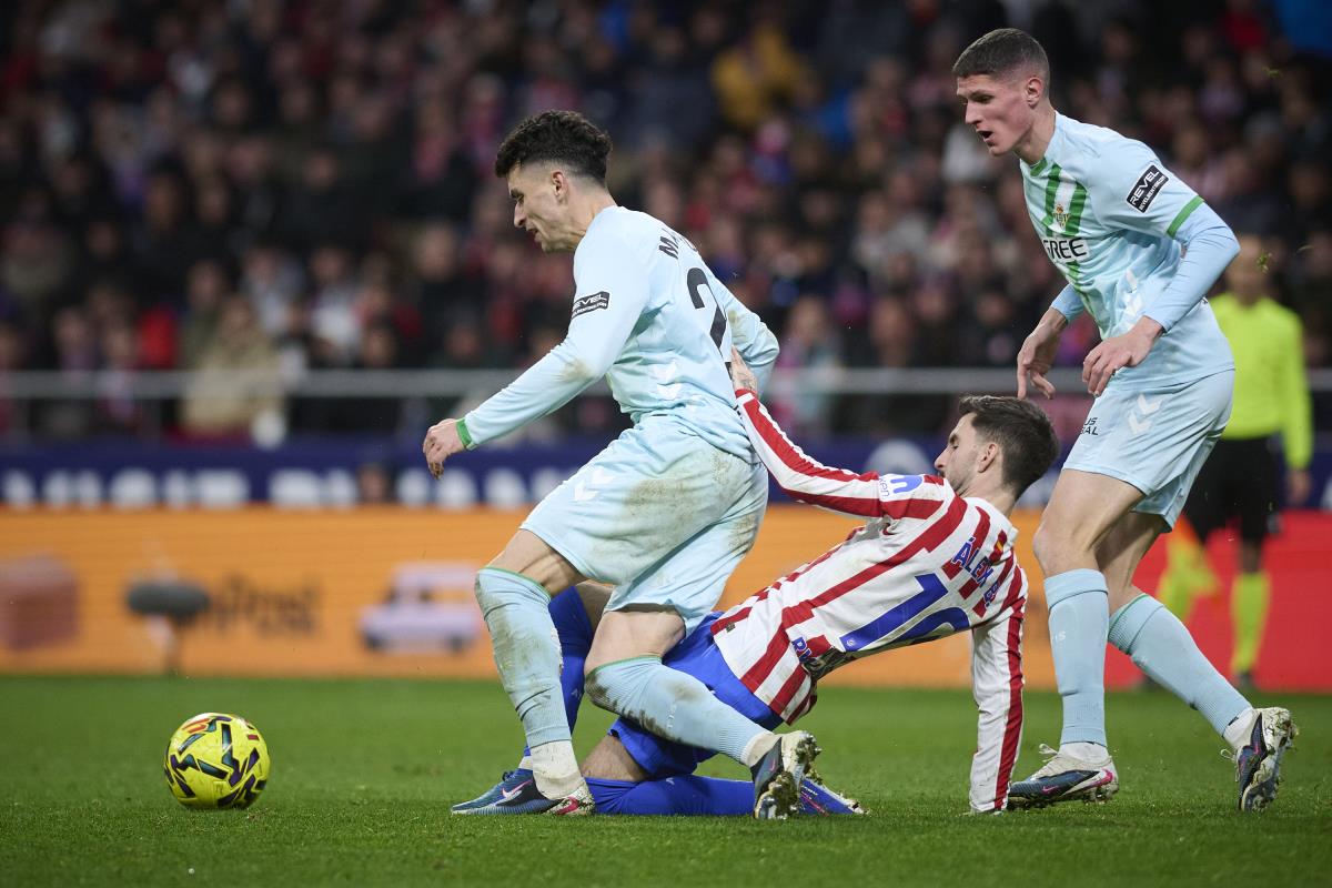 Betis, Atletiko Madrid, Primera