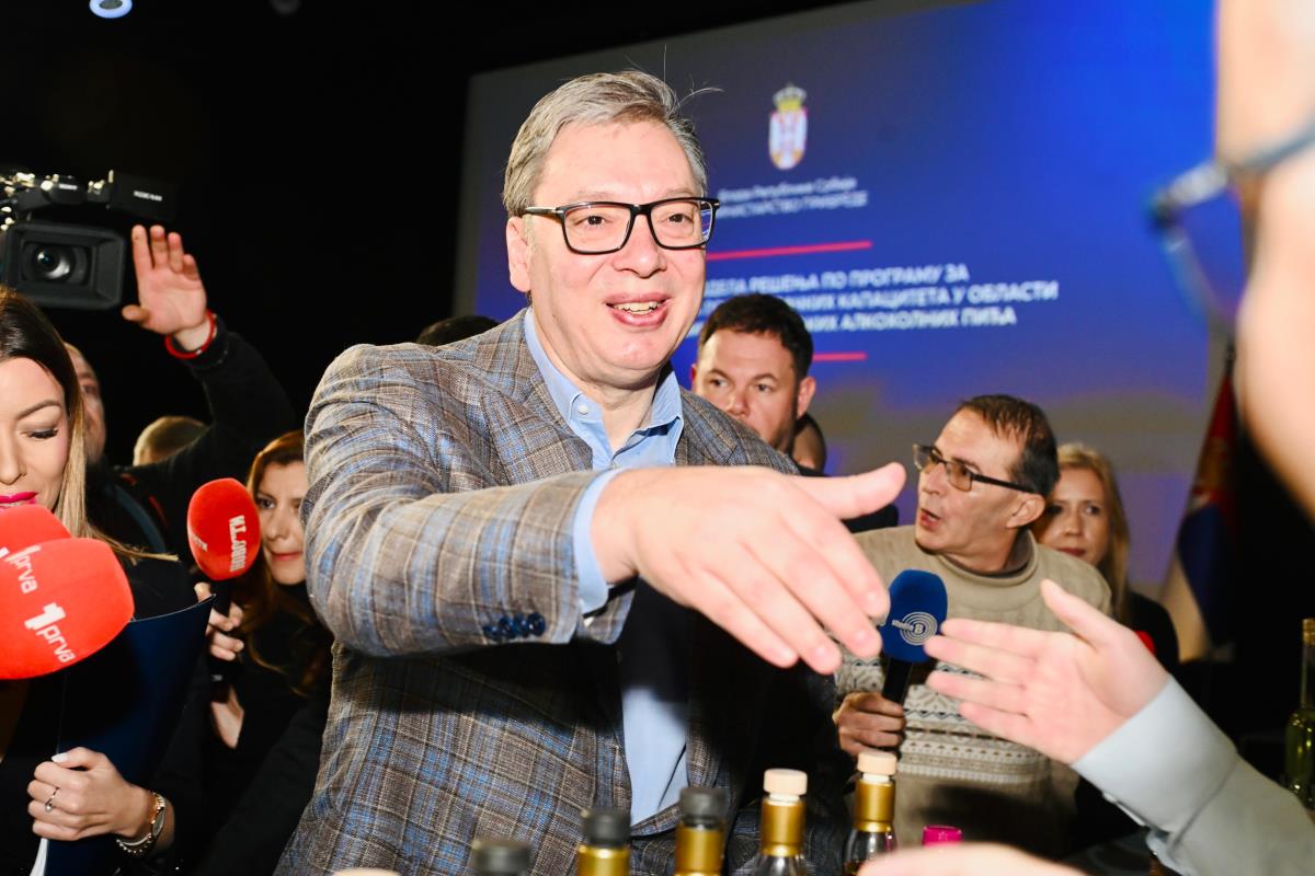 Aleksandar Vučić Ložionica (5).jpeg