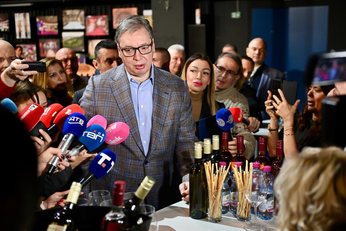 Aleksandar Vučić Ložionica (3).jpeg