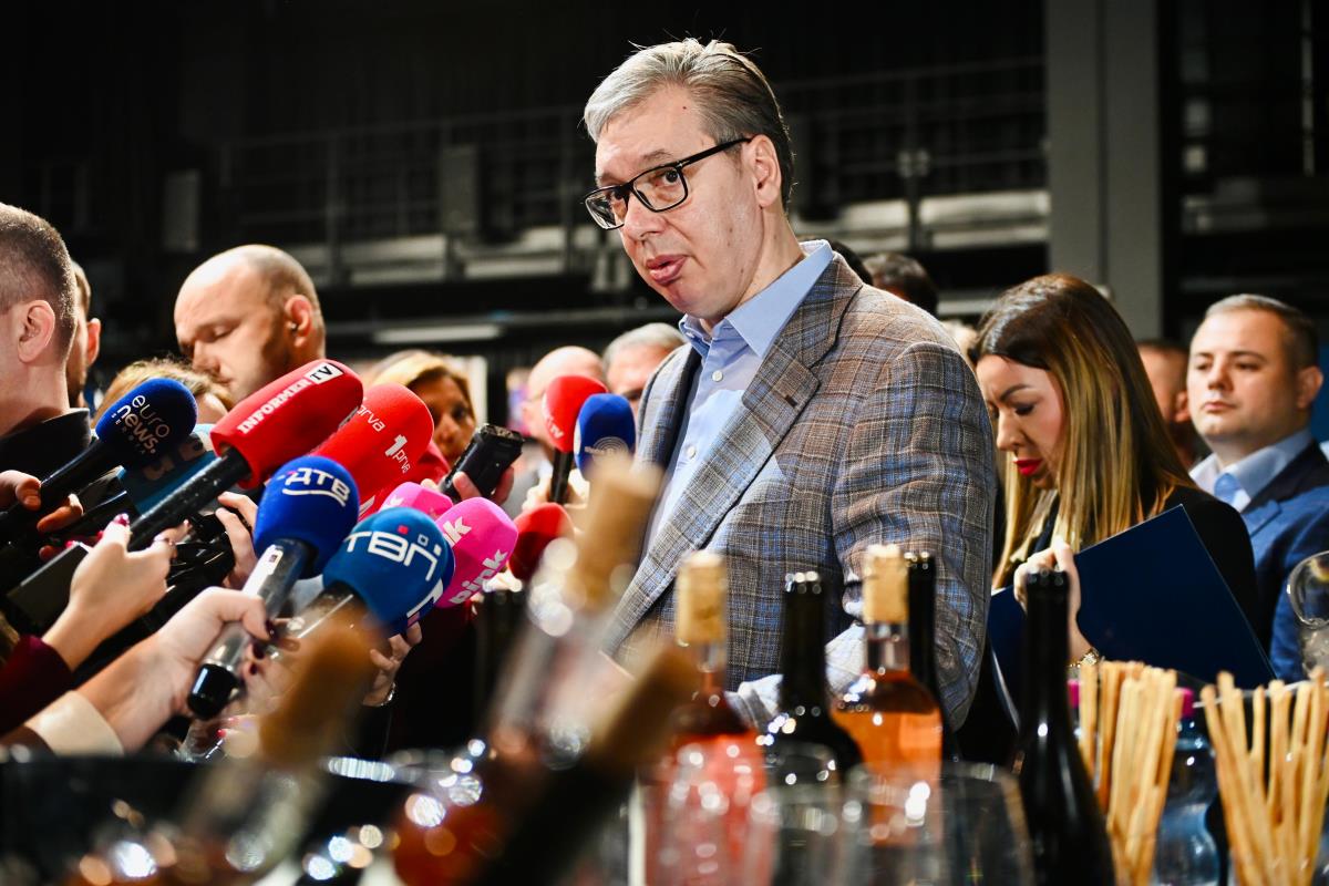 Aleksandar Vučić Ložionica (1).jpeg