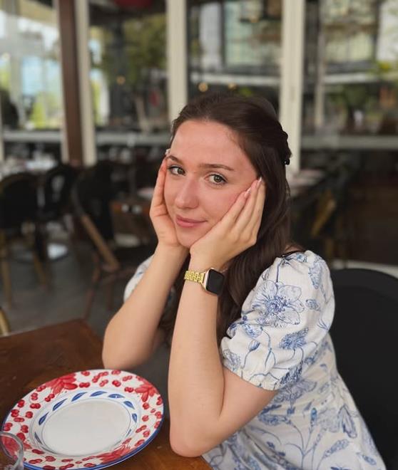 Ambra Luparelo radi u rudniku u Australiji (8).PNG