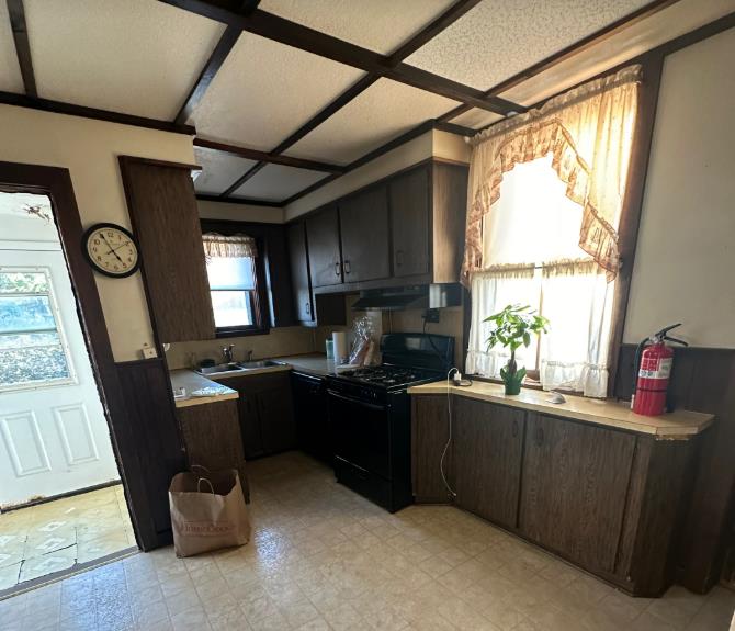 Bračni par renovirao kuću staru 140 godina