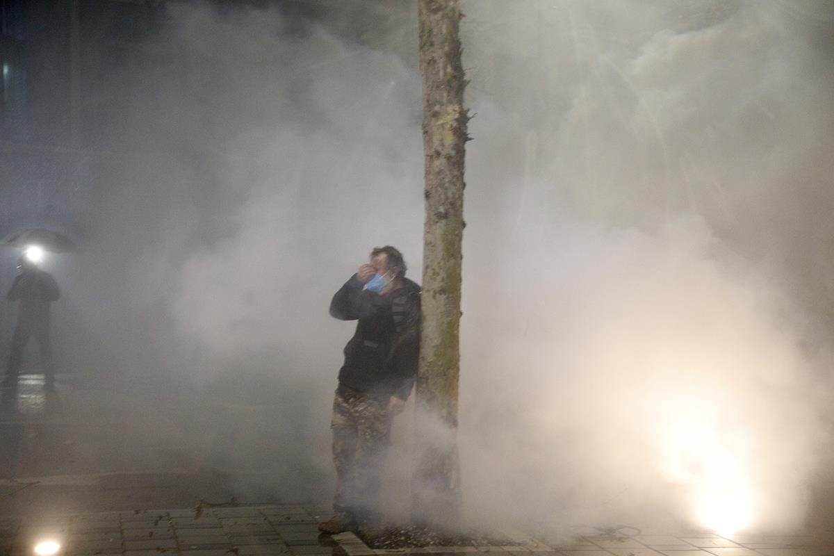 Albanija Tirana neredi protesti   (7).jpg