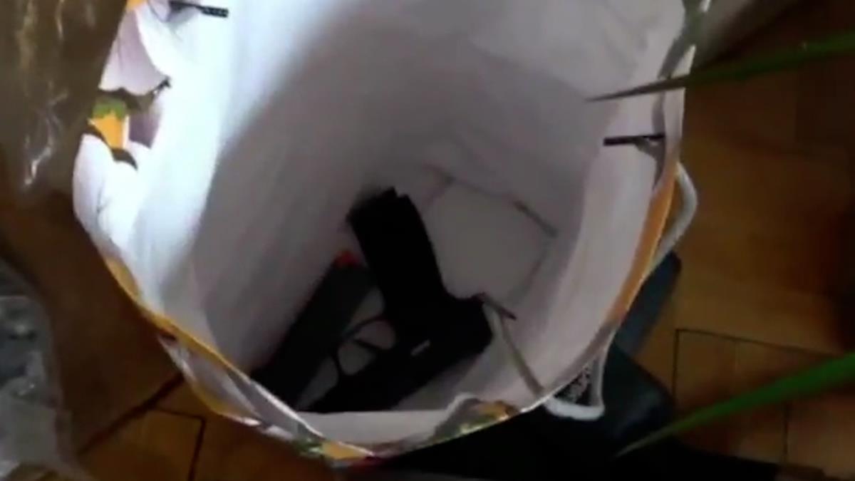 Snimak hapšenje ogranka kavačkog klana u Beogradu (6).jpg