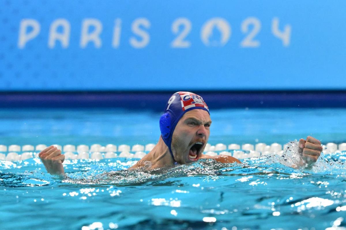 Jerko Marinić Kragić na utakmici protiv Srbije