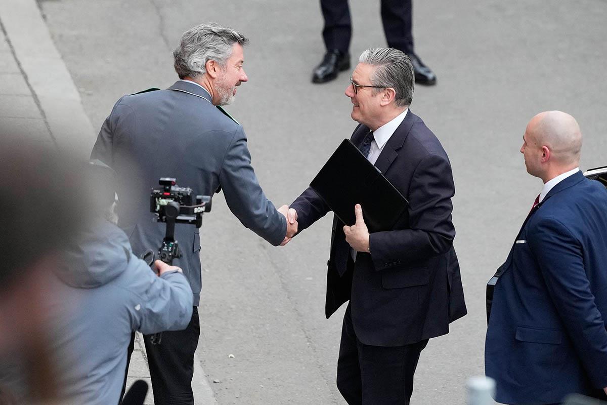 Nemačka minhenska bezbednosna Konferencija Minhen.jpg