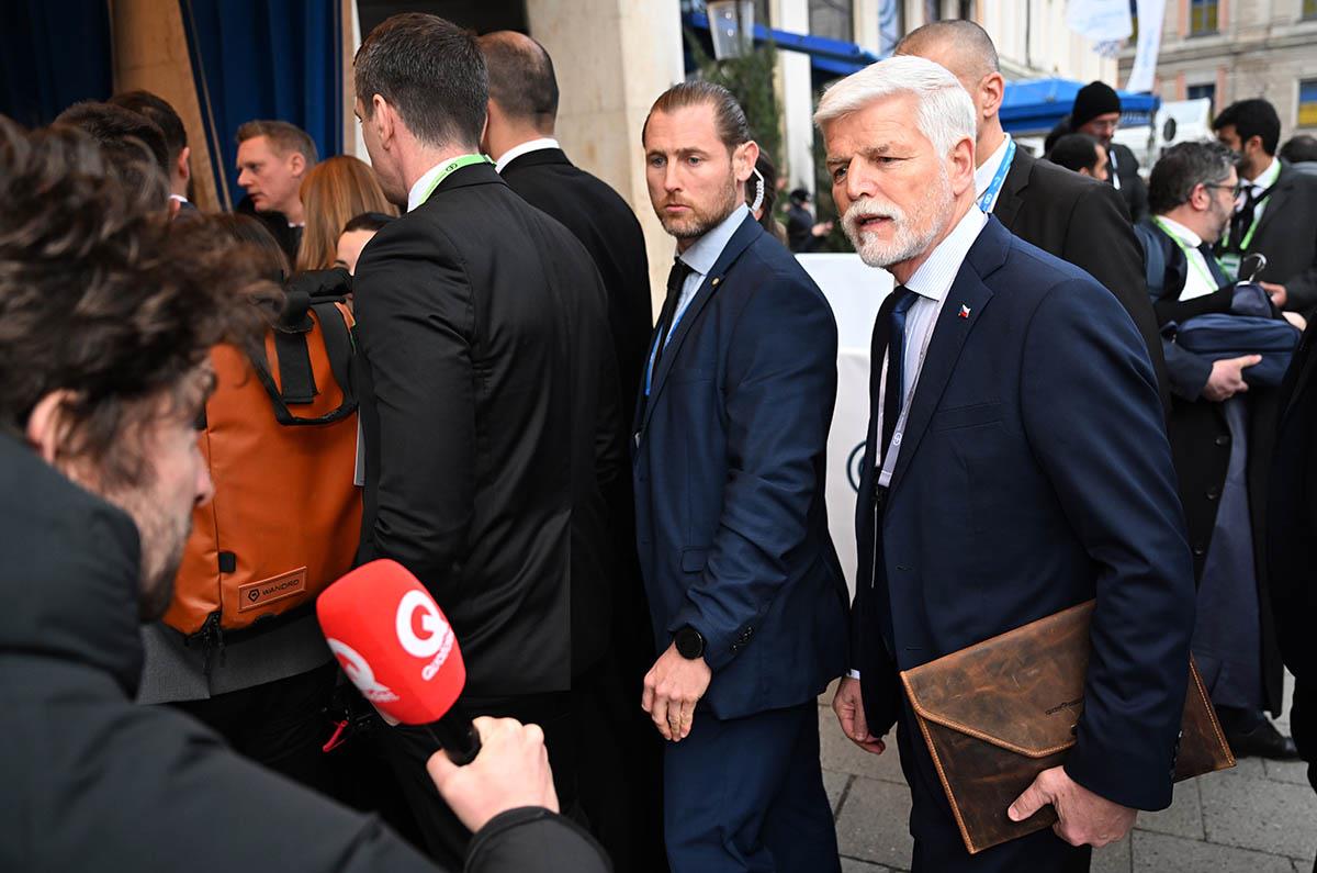 Nemačka minhenska bezbednosna Konferencija Minhen (1).jpg