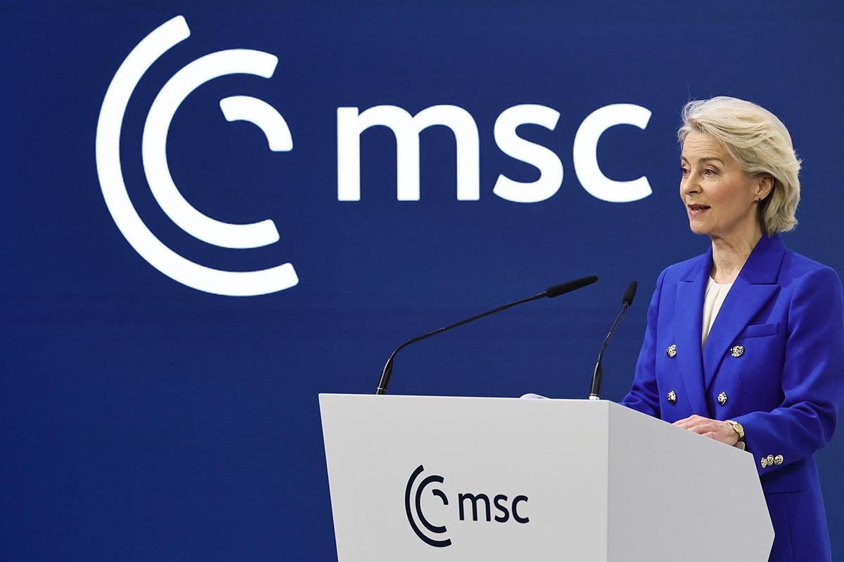 Ursula Fon Der Lajen (2).jpg