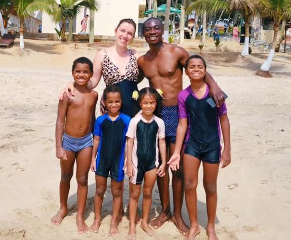 natalija i afrikanac 2.png