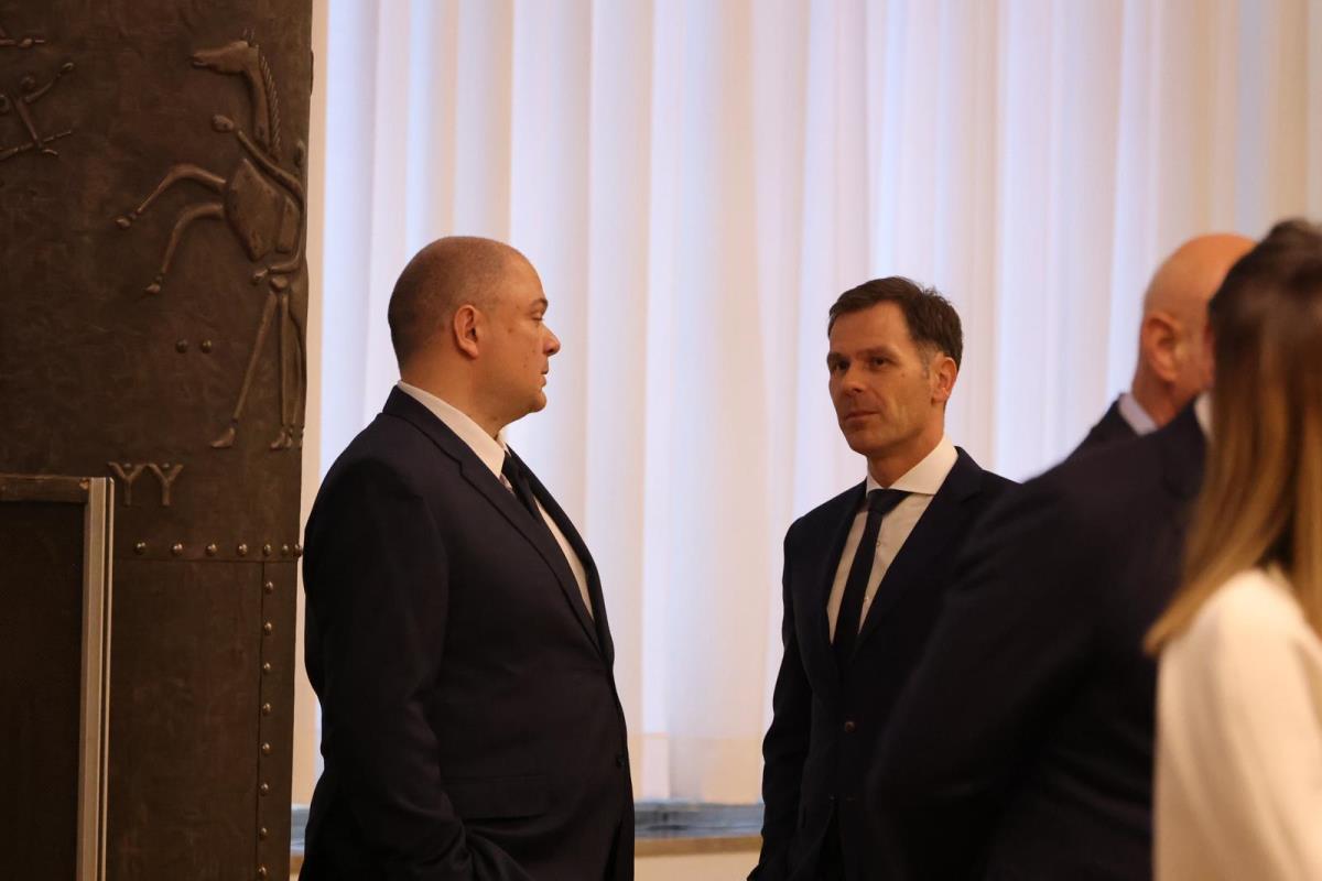 Ilham Alijev Aleksandar Vučić Sastanak (58).jpeg