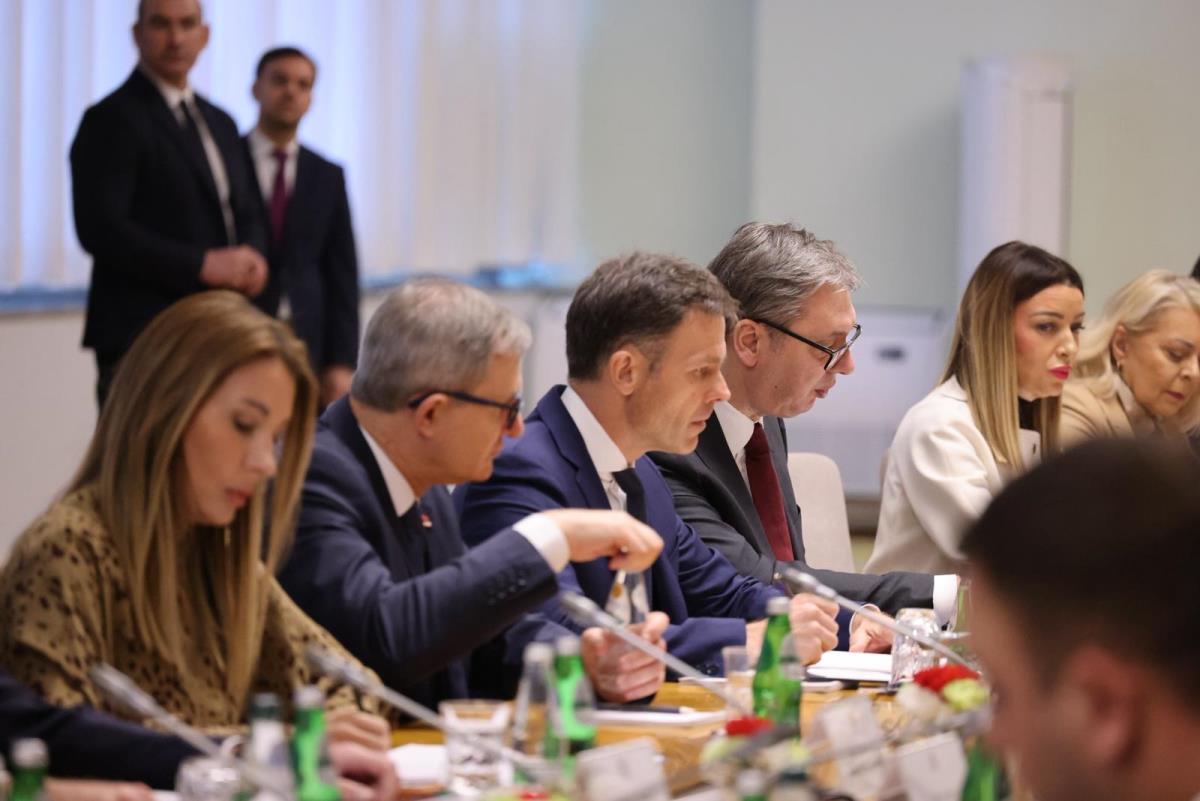 Ilham Alijev Aleksandar Vučić Sastanak (47).jpeg