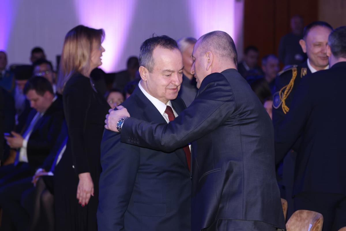 Aleksandar Vučić Sretenje Dan državnosti odlikovanja ordenje Sretenjsko ordenje (18).jpeg