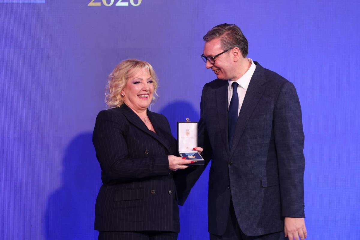 Aleksandar Vučić Snežana Đurišić Sretenje Dan državnosti odlikovanja ordenje Sretenjsko ordenje (1).jpeg