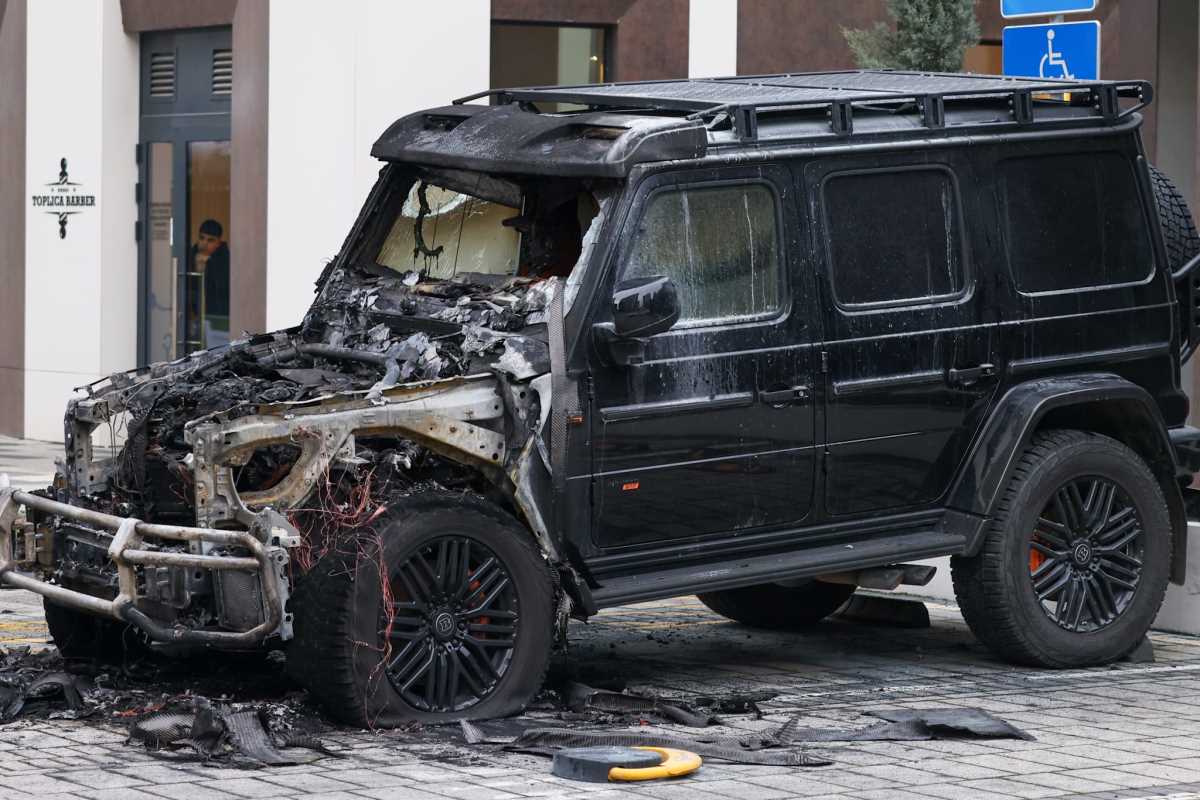 Baka Prase zapaljen automobil (2).jpeg