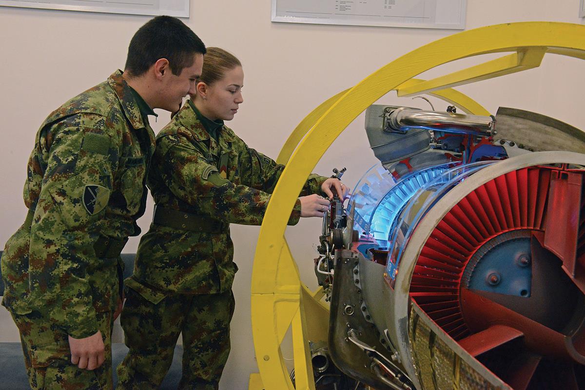 Konkurt za upis u vojne škole (2).jpg