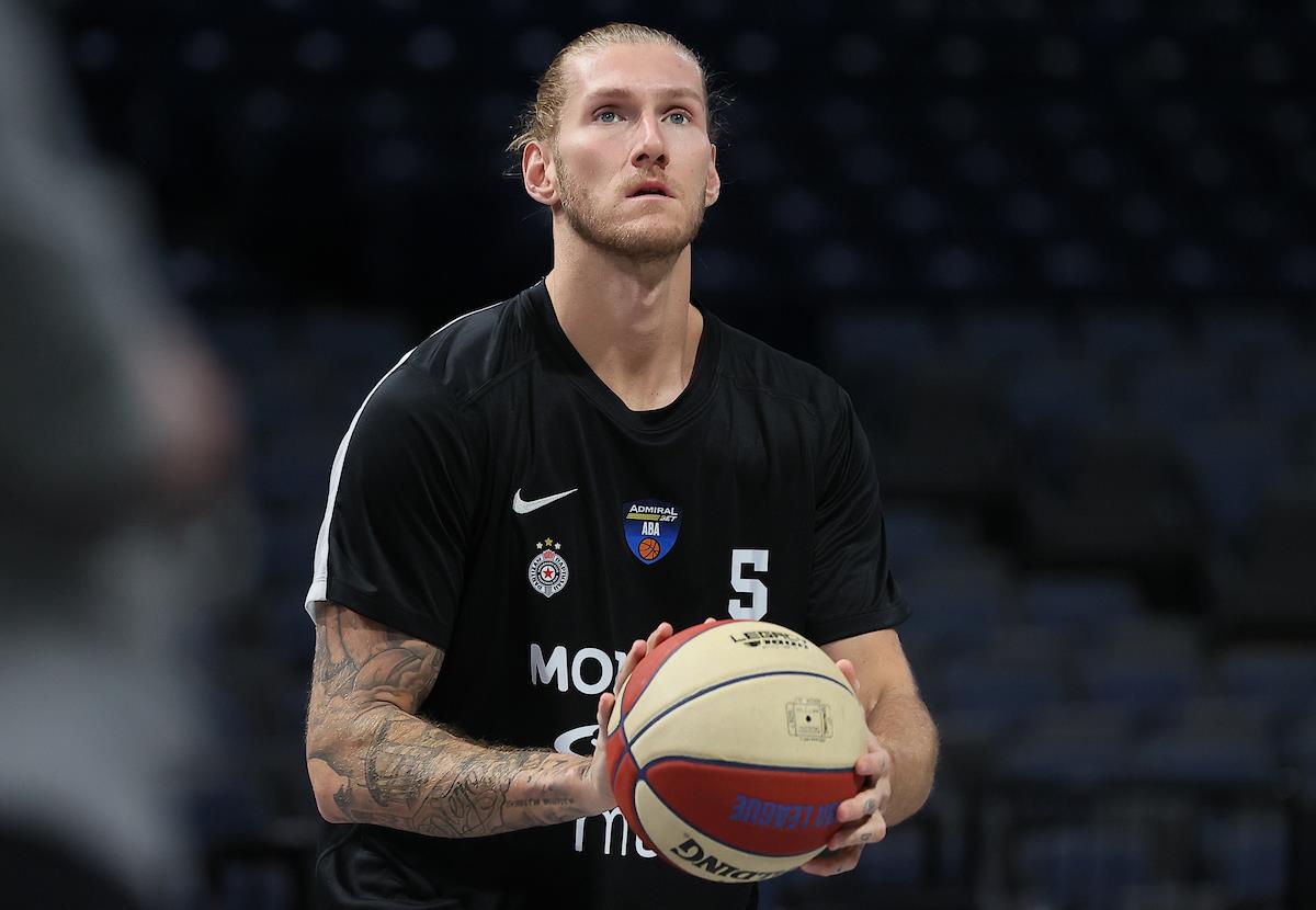 Dilan Osetkovski KK Partizan