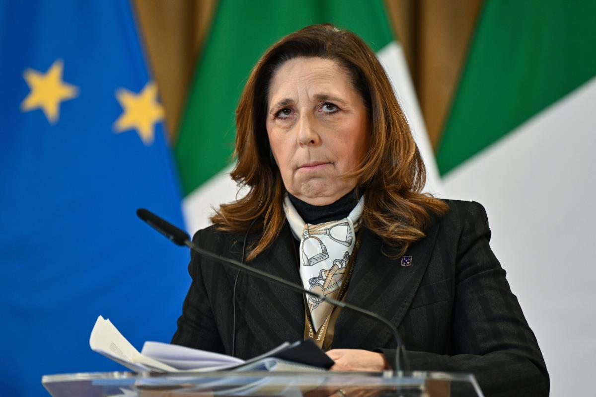 x09 EPA Art Service.jpg