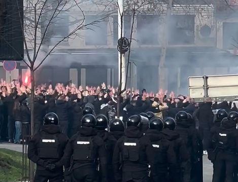 Grobari, večiti derbi, navijači