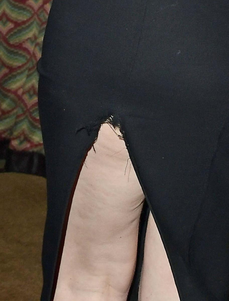 Kirsten Danst na dodeli BAFTA nagrada pocepala haljinu