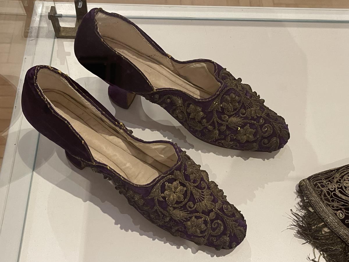 Sobne cipele kneginje Julije, Istorijski muzej Srbije