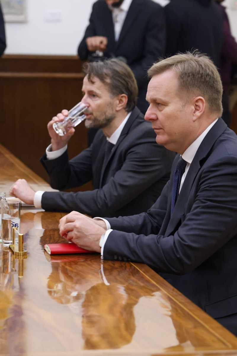 Aleksandar Vučić Peter Sorensen (8).jpeg