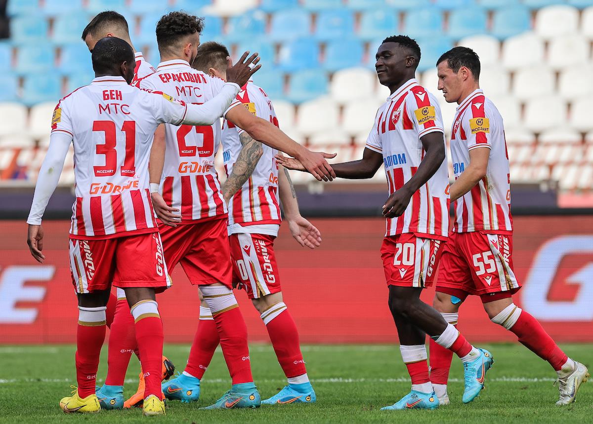 Kings Kangva u dresu Crvene zvezde