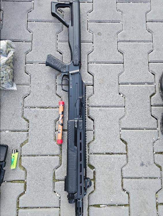 Krijumčarenje narkotika i oružja