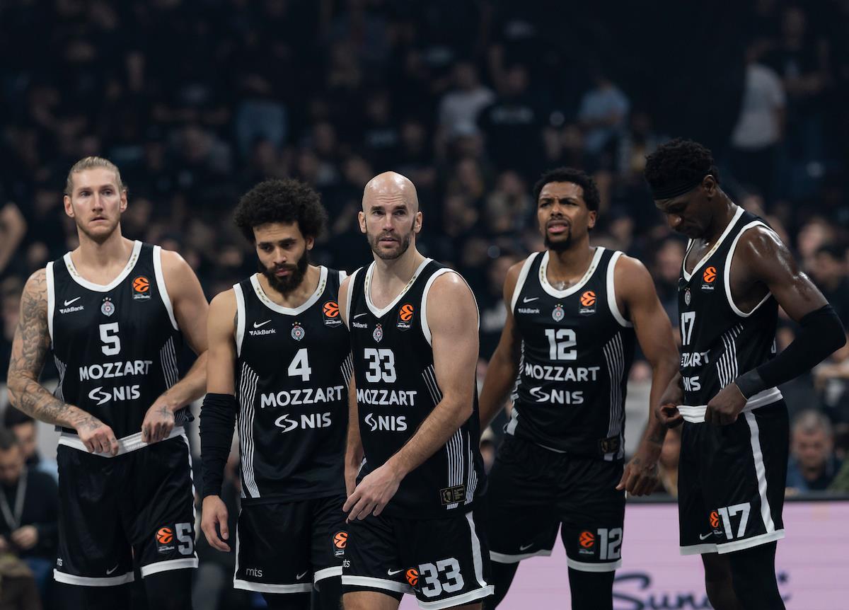 Dilan Osetkovski Dvejn Vašington Nik Kalates Sterling Braun Isak Bonga KK Partizan