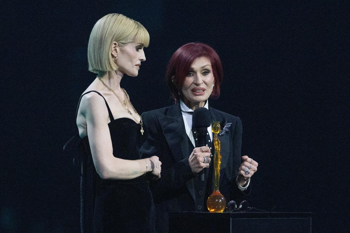 Keli Ozborn i Šeron Ozborn na dodeli BRIT nagrada